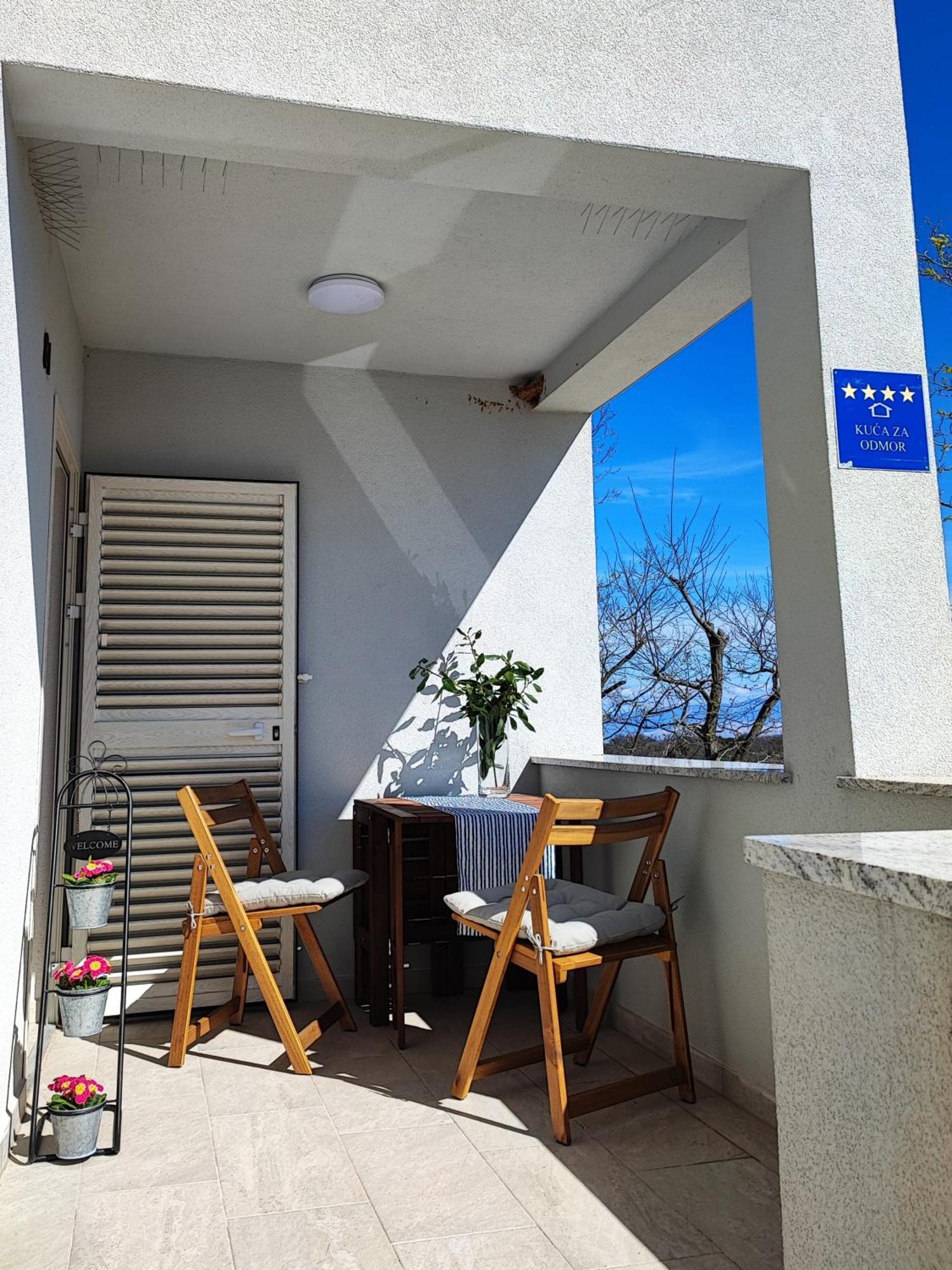 Willa Acacia House - Cres Island Orlec Zewnętrze zdjęcie